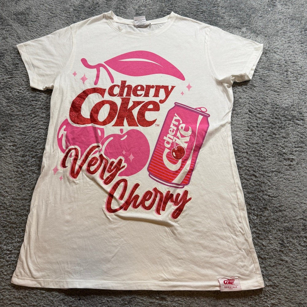 Skinnydip London Coca-Cola Cherry Coke Graphic T-Shirt Size Medium White Glitter